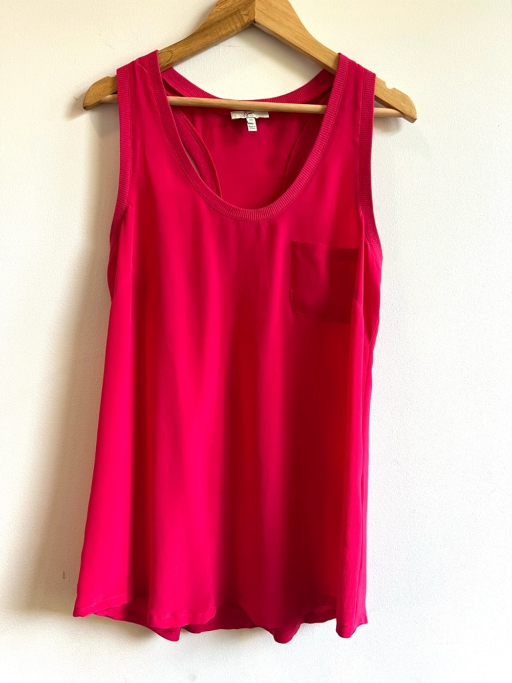 Women’s Sleeveless 100% Silk Pocket Tank Top - Hot Pink